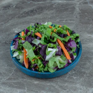 Side salad with fresh vegetables